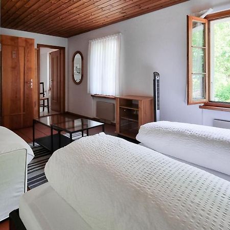 Hotel Santana 로버레도 외부 사진