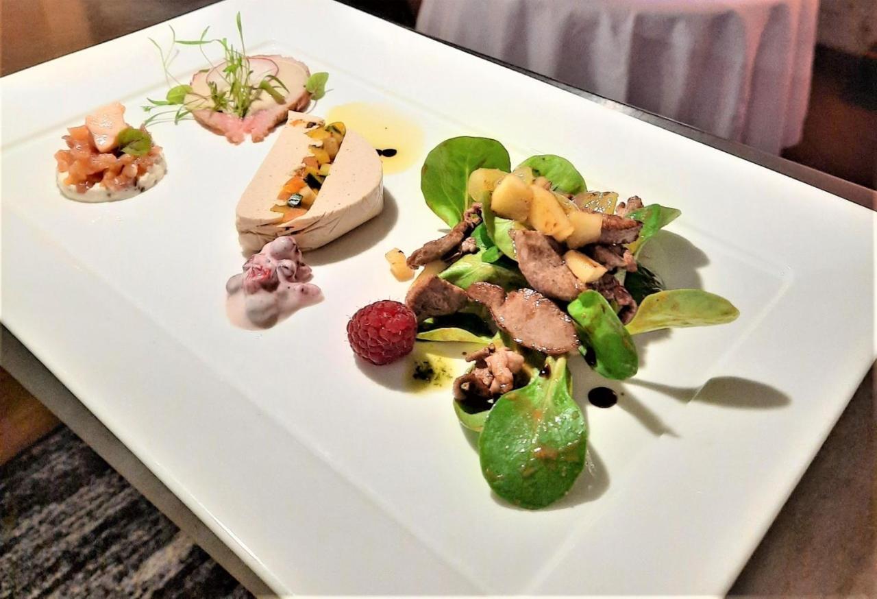 Hotel Santana 로버레도 외부 사진