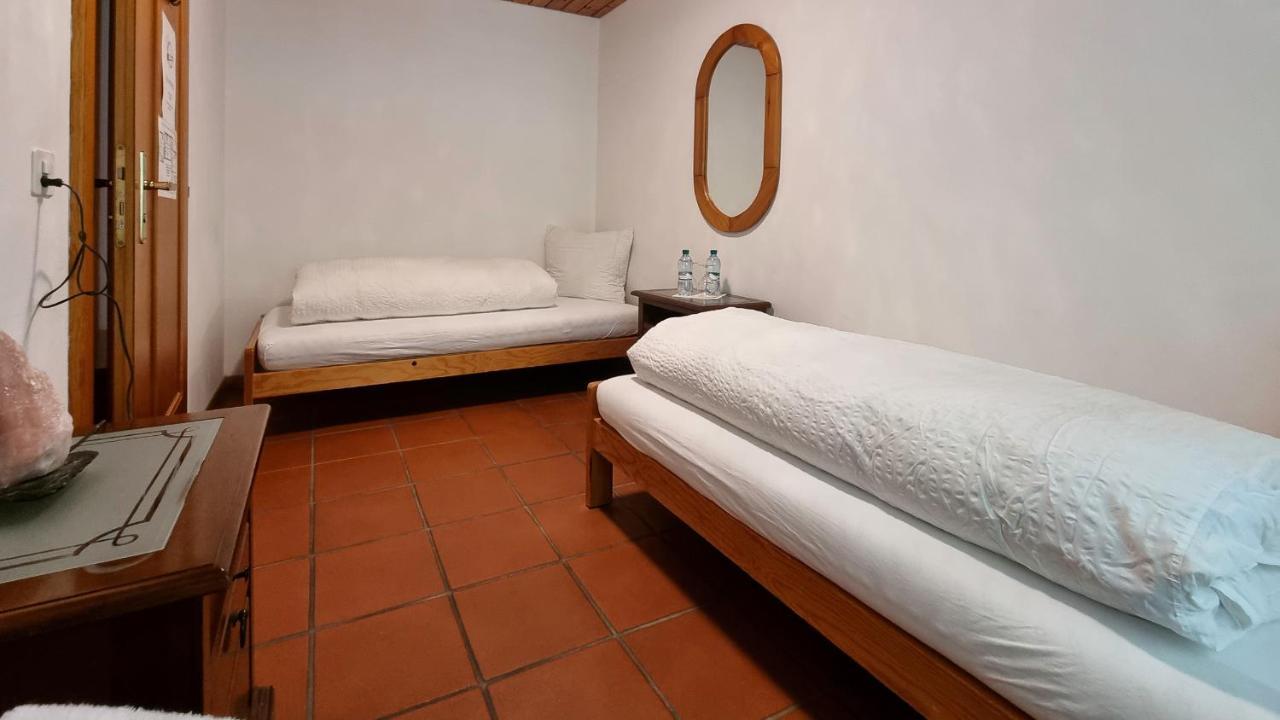 Hotel Santana 로버레도 외부 사진